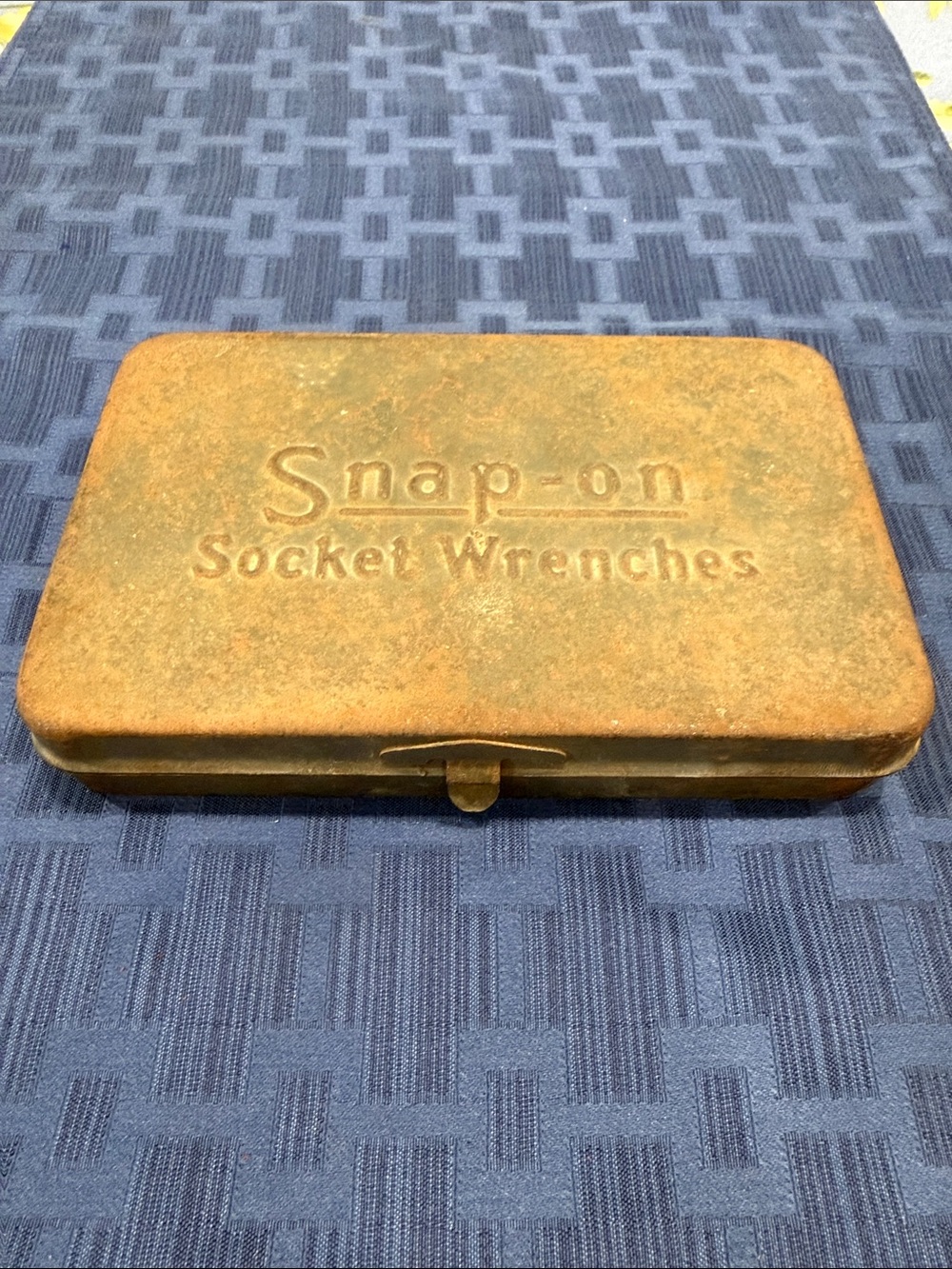 Snap-on Metal Socket Wrench Set with Case
